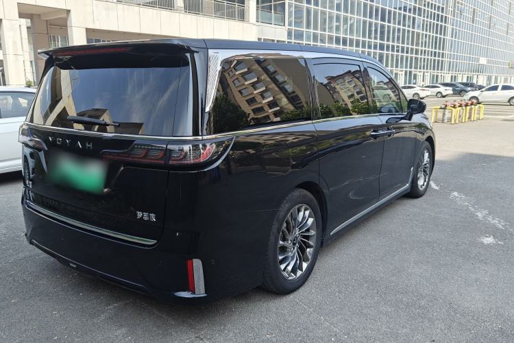 Used VOYAH Dream 2022 Low-Carbon Edition Dream+ Smart Enjoyment Package Exterior 4