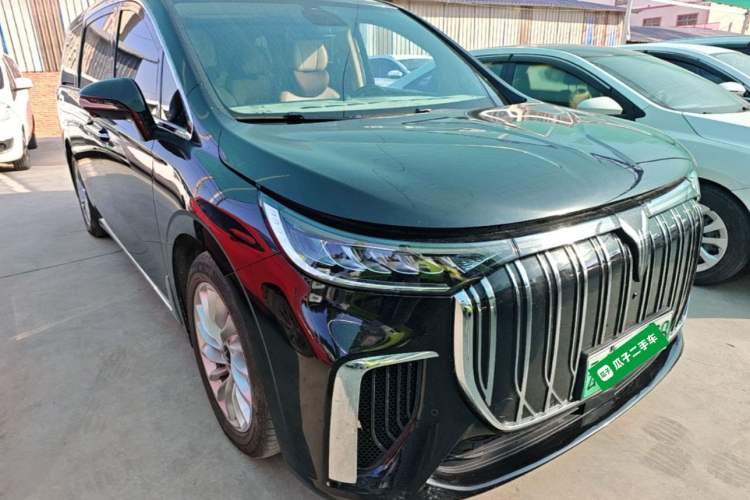Used VOYAH Dream 2022 0-Carbon Edition Home+ Range Package 605 km Front Right 45 Deg