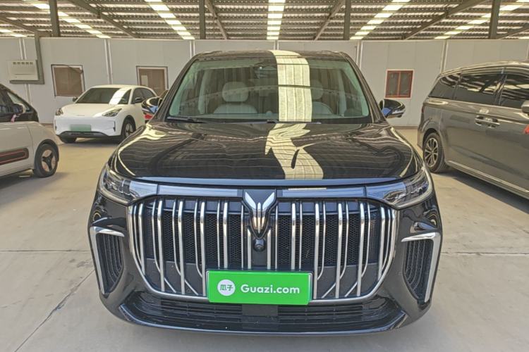 Used VOYAH Dream 2022 Low-Carbon Edition Dream+ Smart Enjoyment Package Front