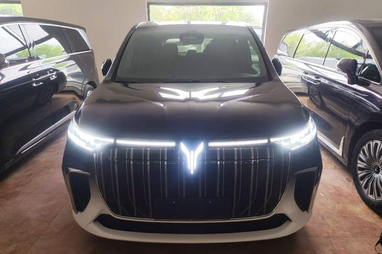Used VOYAH Dream 2022 0-Emission Edition Dream+ Smart Range Package – 605 km Front