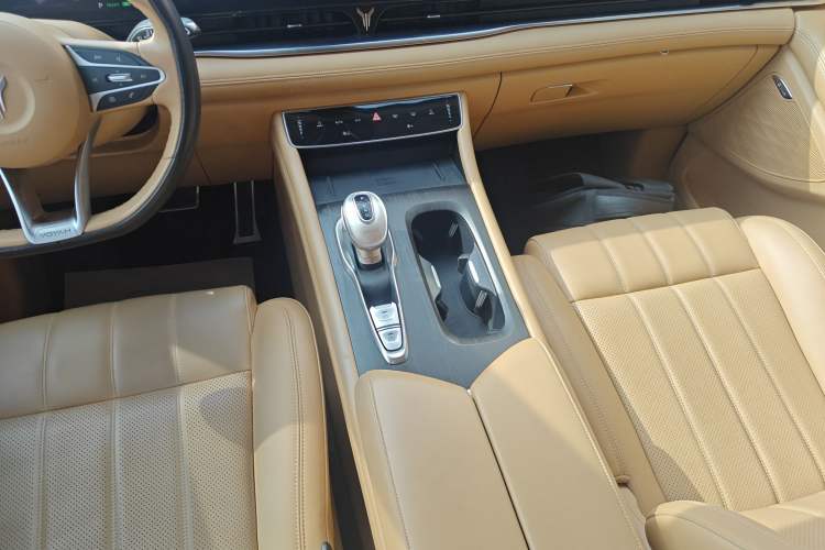 Used VOYAH Dream 2022 Low-Carbon Edition Plus Intelligent Driving Package Gear Lever