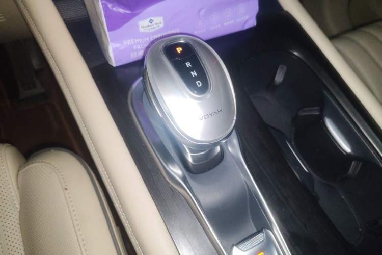 Used VOYAH Dream 2022 Low-Carbon Edition Dream+ Smart Enjoyment Package Gear Lever