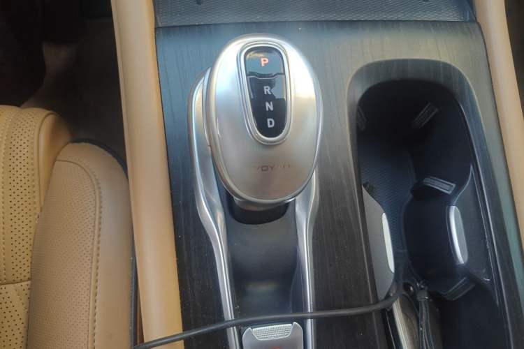 Used VOYAH Dream 2022 Low-Carbon Edition Dream+ Smart Enjoyment Package Gear Lever