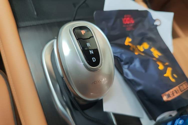 Used VOYAH Dream 2022 Low-Carbon Edition Dream+ Smart Enjoyment Package Gear Lever