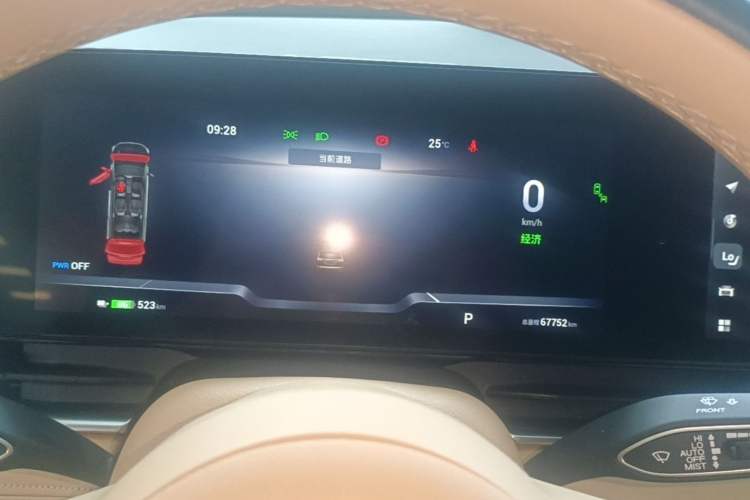 Used VOYAH Dream 2022 0-Emission Edition Dream+ Smart Range Package – 605 km Instrument Cluster