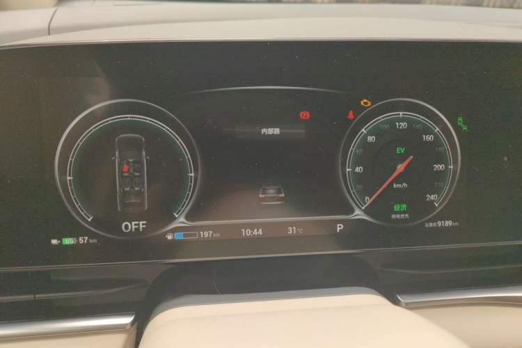 Used VOYAH Dream 2022 Low-Carbon Edition Dream+ Smart Enjoyment Package Instrument Cluster