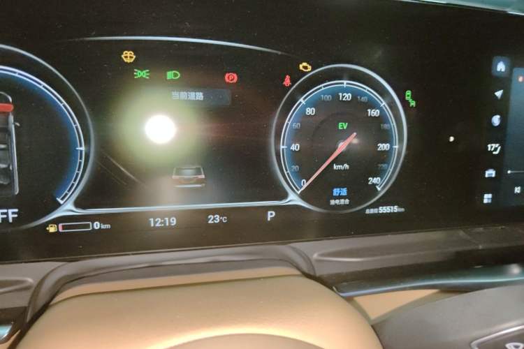 Used VOYAH Dream 2022 Low-Carbon Edition Dream+ Smart Enjoyment Package Instrument Cluster