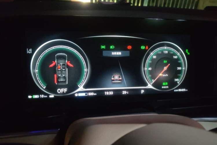 Used VOYAH Dream 2022 Low-Carbon Edition Dream+ Smart Enjoyment Package Instrument Cluster