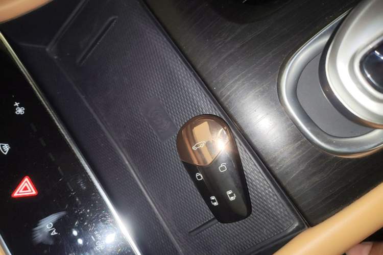 Used VOYAH Dream 2022 0-Emission Edition Dream+ Smart Range Package – 605 km Interior 1