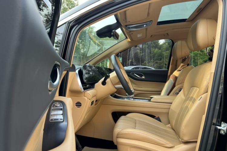 Used VOYAH Dream 2022 Low-Carbon Edition Home Interior 2
