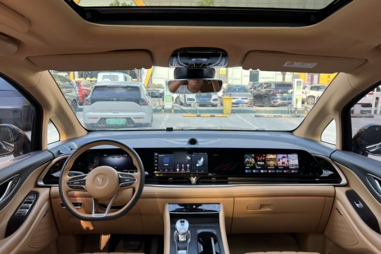 Used VOYAH Dream 2022 Low-Carbon Edition Home Interior 3