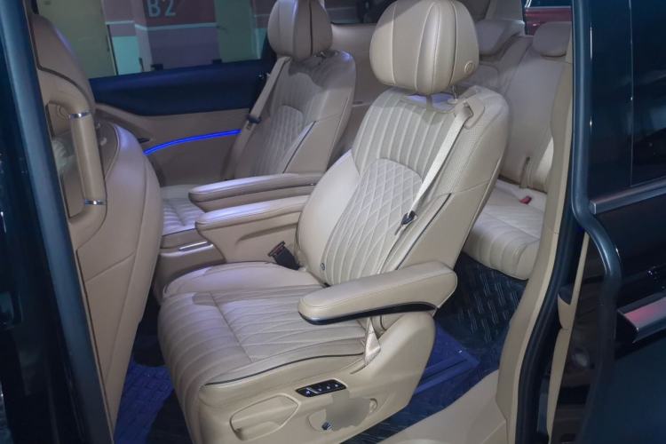 Used VOYAH Dream 2022 Low-Carbon Edition Dream+ Smart Enjoyment Package Interior 4
