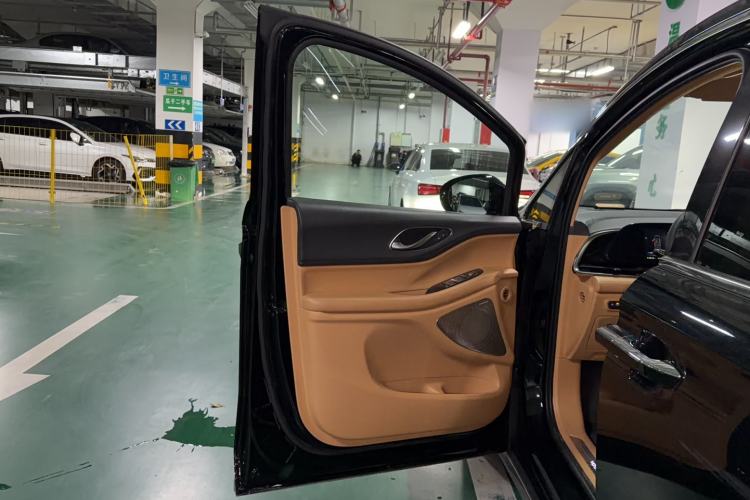 Used VOYAH Dream 2022 Low-Carbon Edition Dream+ Smart Enjoyment Package Interior 6
