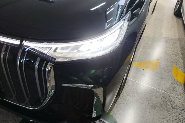 Used VOYAH Dream 2022 0-Emission Edition Dream+ Smart Range Package – 605 km Left Front Headlight