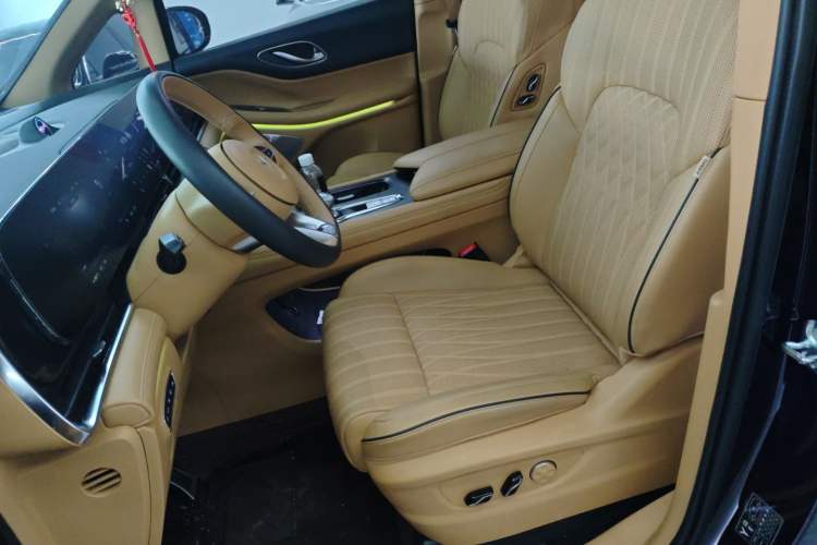 Used VOYAH Dream 2022 Low-Carbon Edition Dream+ Smart Enjoyment Package Left Front Seat
