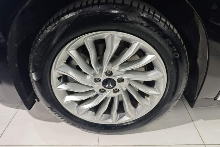 Used VOYAH Dream 2022 Low-Carbon Edition Home Left Front Wheel Hub