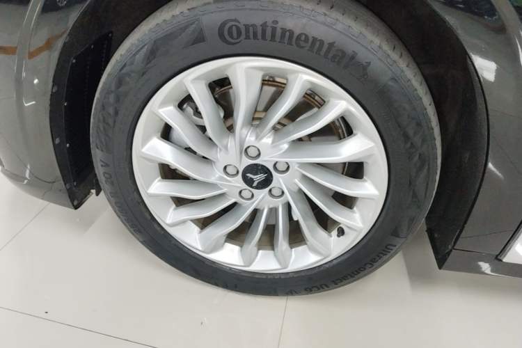 Used VOYAH Dream 2022 Low-Carbon Edition Home Left Front Wheel Hub
