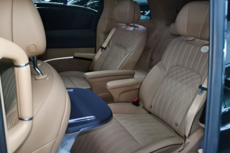 Used VOYAH Dream 2022 Low-Carbon Edition Dream+ Smart Enjoyment Package Left Rear Seat