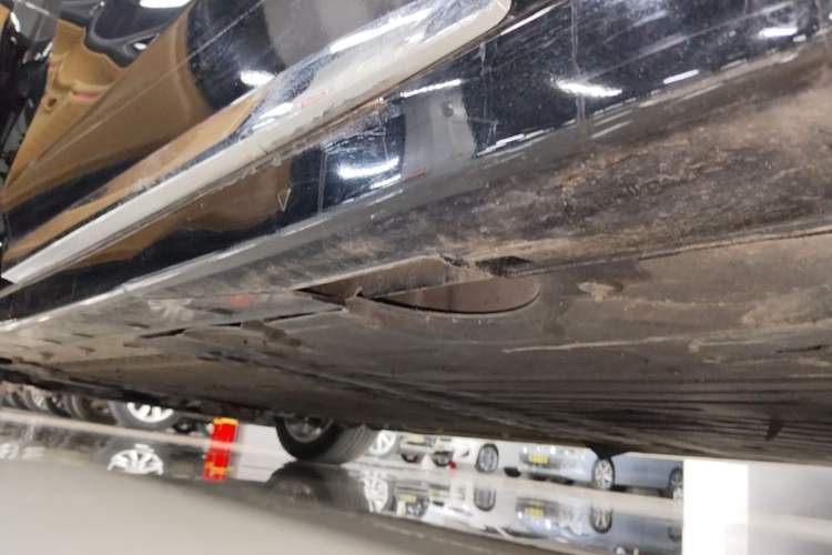 Used VOYAH Dream 2022 Low-Carbon Edition Home Left Side Sill