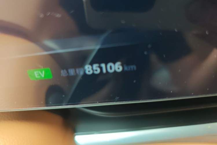 Used VOYAH Dream 2022 Low-Carbon Edition Dream+ Smart Enjoyment Package Odometer Close Up