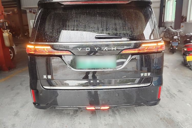 Used VOYAH Dream 2022 0-Emission Edition Dream+ Smart Range Package – 605 km Rear