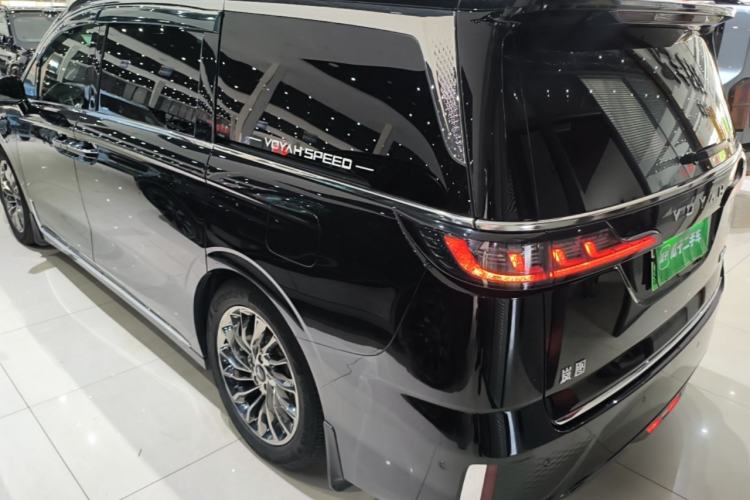 Used VOYAH Dream 2022 Low-Carbon Edition Dream+ Smart Enjoyment Package Rear Left 45 Deg