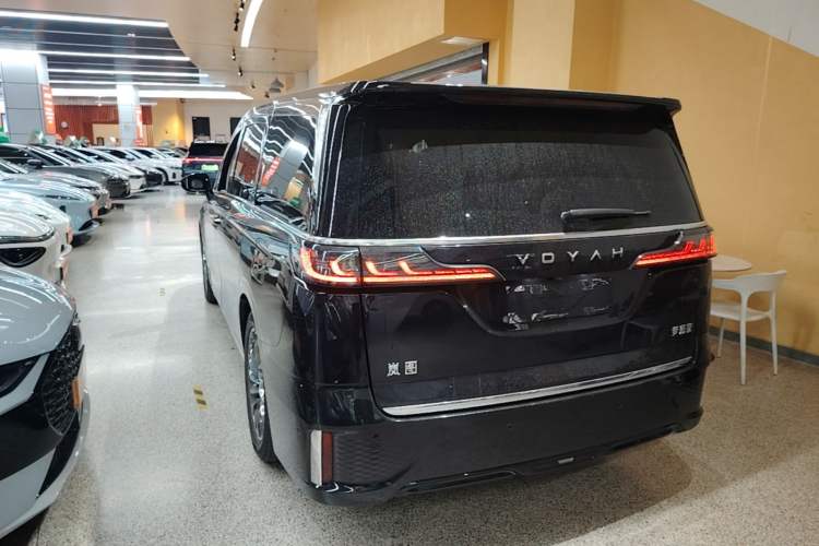 Used VOYAH Dream 2022 Low-Carbon Edition Dream+ Smart Enjoyment Package Rear Left 45 Deg