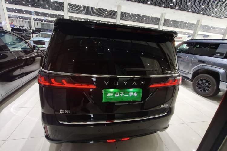 Used VOYAH Dream 2022 Low-Carbon Edition Dream+ Smart Enjoyment Package Rear