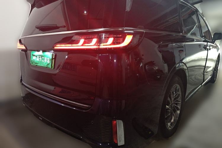 Used VOYAH Dream 2022 Low-Carbon Edition Dream+ Smart Enjoyment Package Rear Right 45 Deg