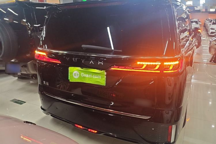 Used VOYAH Dream 2022 Low-Carbon Edition Dream+ Smart Enjoyment Package Rear