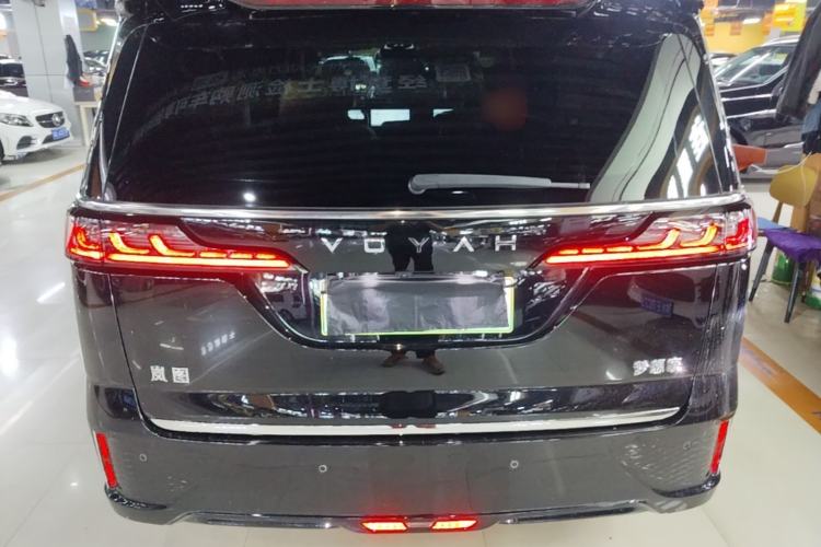 Used VOYAH Dream 2022 Low-Carbon Edition Dream+ Smart Enjoyment Package Rear