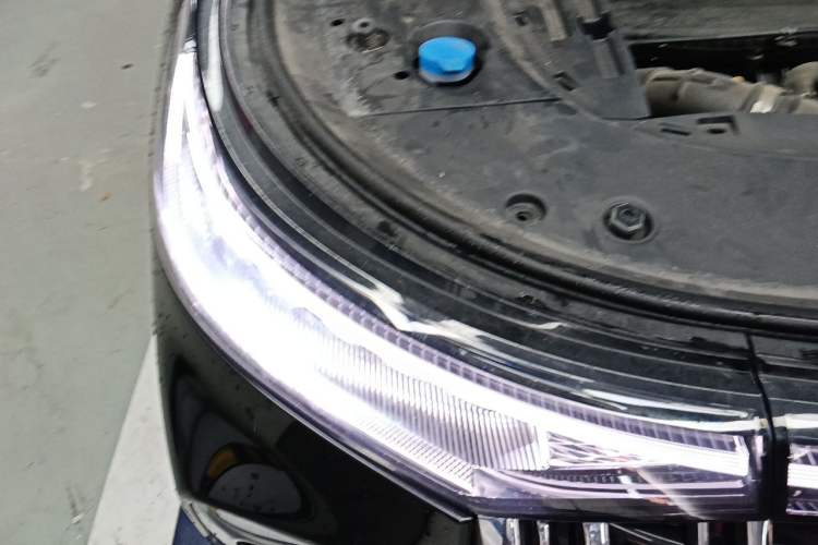 Used VOYAH Dream 2022 Low-Carbon Edition Dream+ Smart Enjoyment Package Right Front Headlight