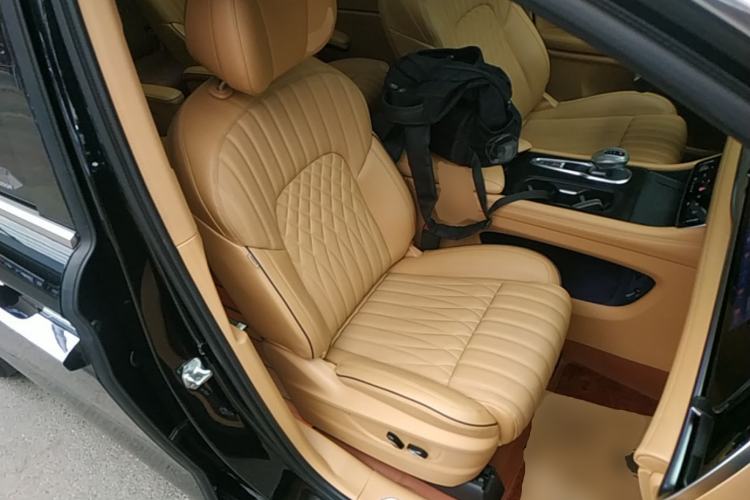Used VOYAH Dream 2022 Low-Carbon Edition Dream+ Smart Enjoyment Package Right Front Seat