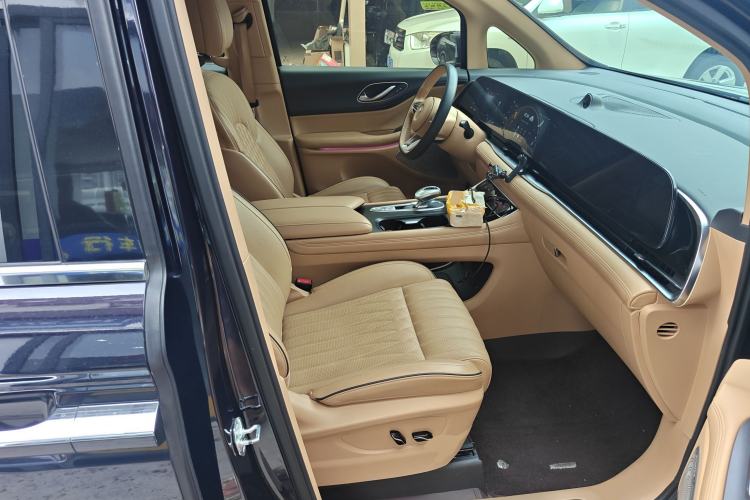 Used VOYAH Dream 2022 Low-Carbon Edition Dream+ Smart Enjoyment Package Right Front Seat