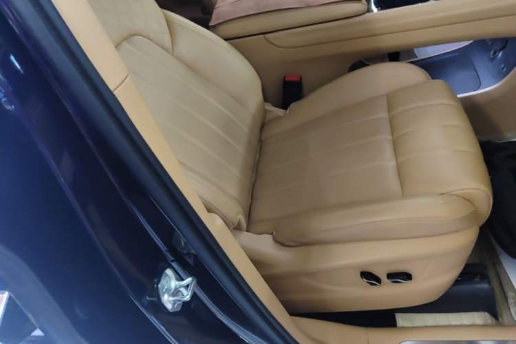 Used VOYAH Dream 2022 Low-Carbon Edition Home Right Front Seat
