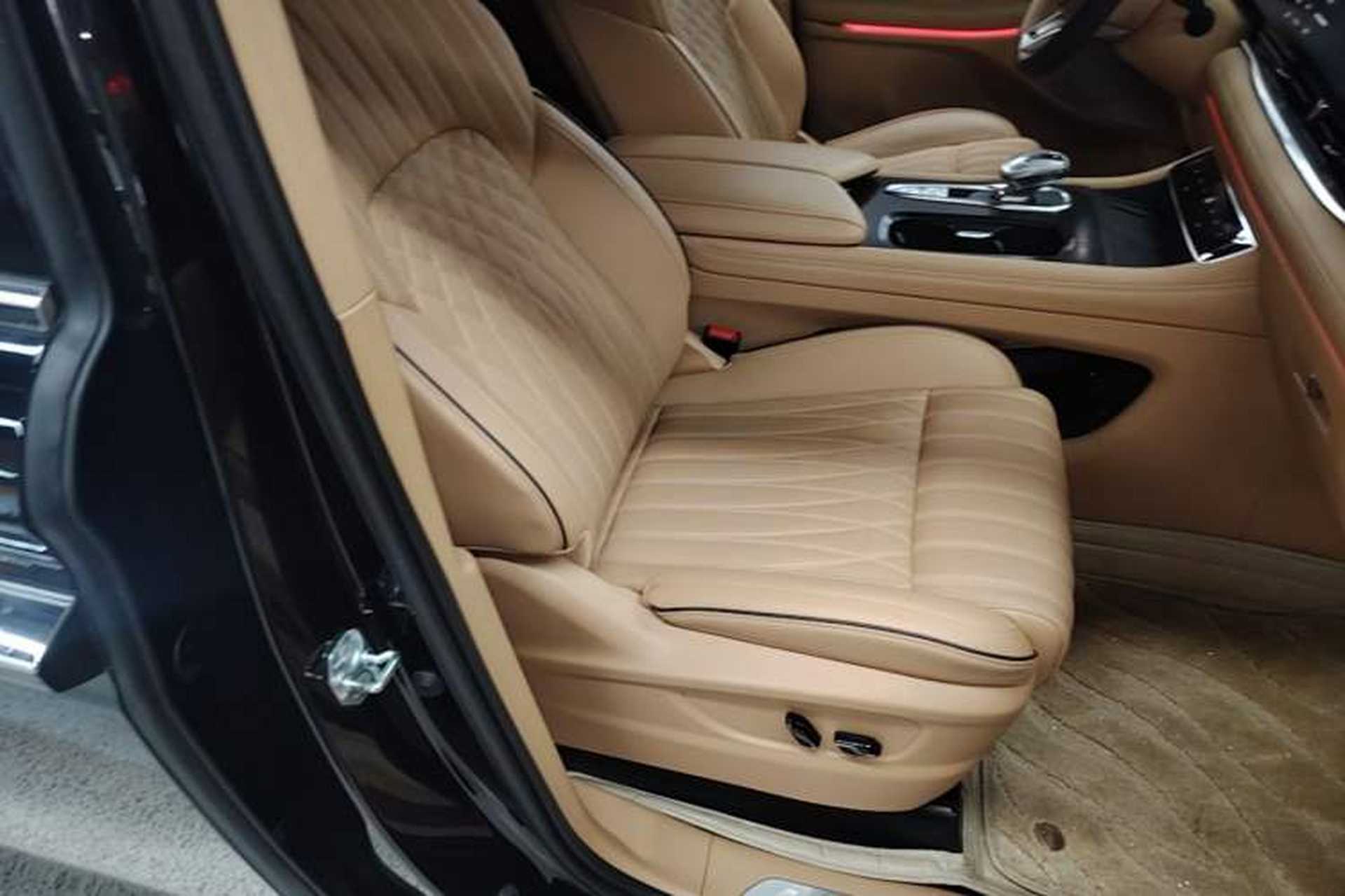 Used VOYAH Dream 2022 0-Emission Edition Dream+ Smart Range Package – 605 km Right Front Seat