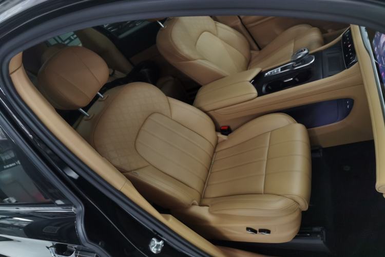 Used VOYAH Dream 2022 Low-Carbon Edition Home Right Front Seat