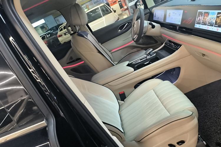 Used VOYAH Dream 2022 Low-Carbon Edition Dream+ Smart Enjoyment Package Right Front Seat