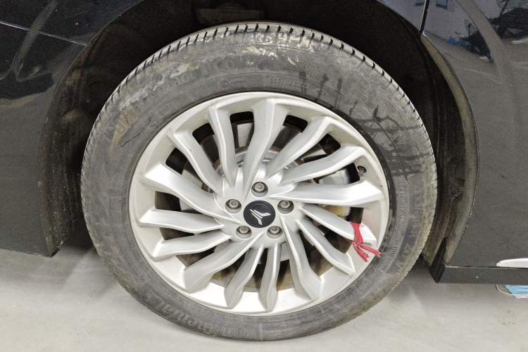 Used VOYAH Dream 2022 Low-Carbon Edition Home Right Rear Wheel Hub