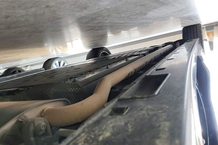 Used VOYAH Dream 2022 Low-Carbon Edition Plus Intelligent Driving Package Right Side Sill