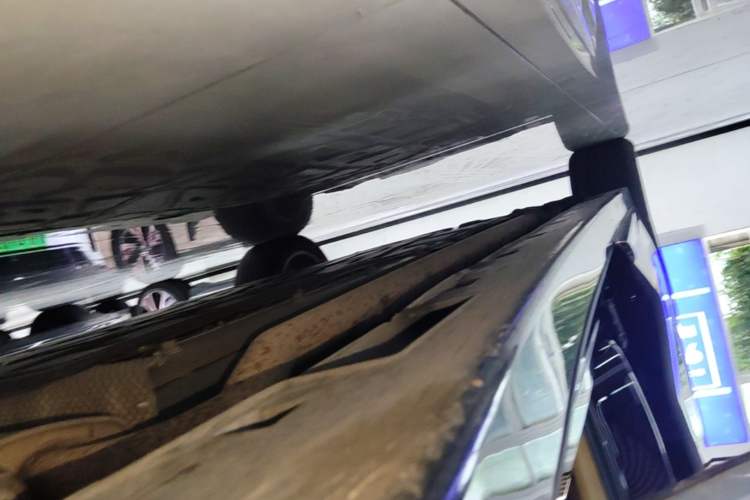 Used VOYAH Dream 2022 Low-Carbon Edition Home Right Side Sill