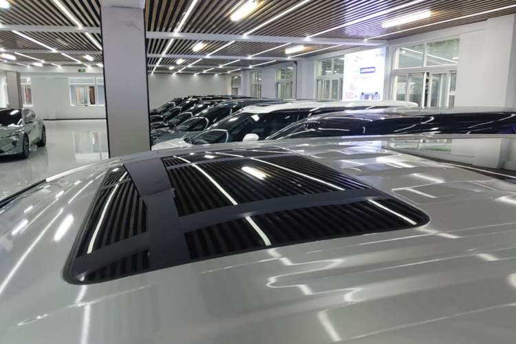 Used VOYAH Dream 2022 Low-Carbon Edition Home Roof