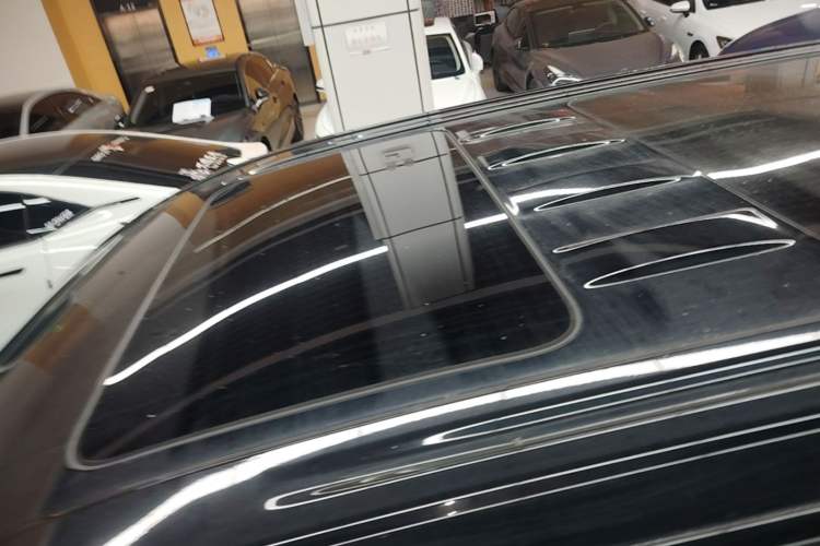 Used VOYAH Dream 2022 0-Emission Edition Dream+ Smart Range Package – 605 km Roof