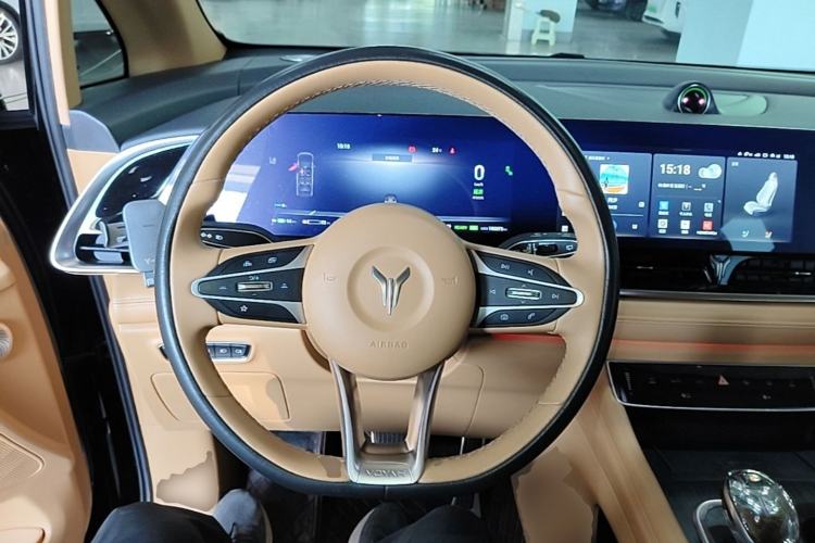 Used VOYAH Dream 2022 Low-Carbon Edition Plus Intelligent Driving Package Steering Wheel