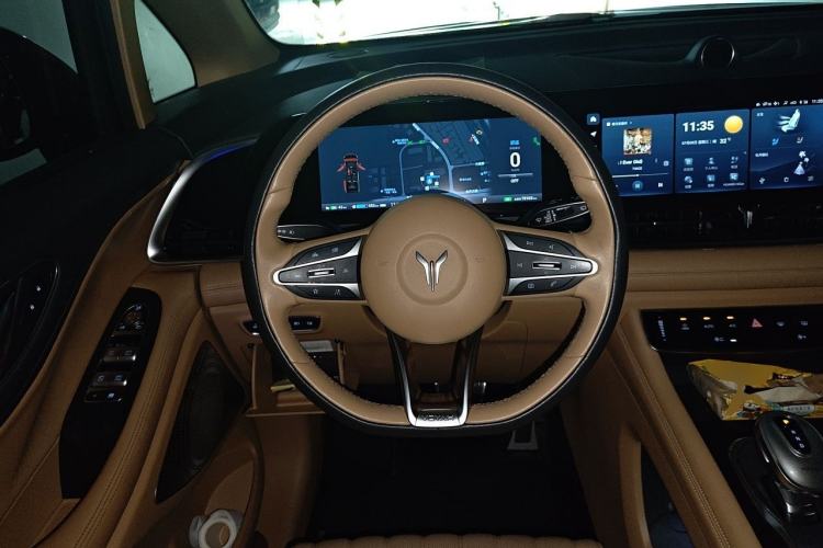 Used VOYAH Dream 2022 Low-Carbon Edition Dream+ Smart Enjoyment Package Steering Wheel
