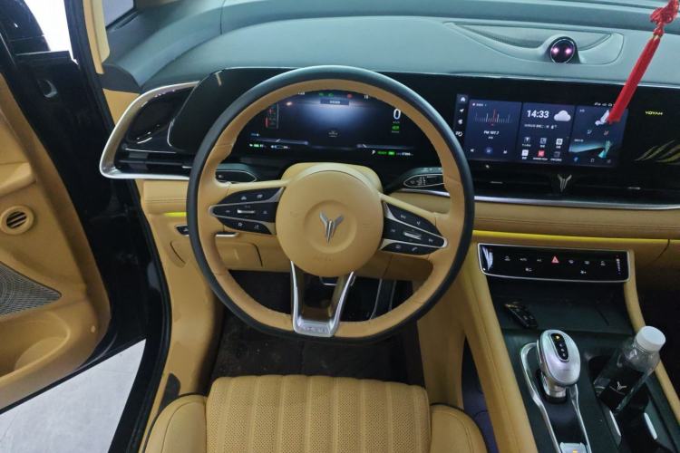 Used VOYAH Dream 2022 Low-Carbon Edition Dream+ Smart Enjoyment Package Steering Wheel
