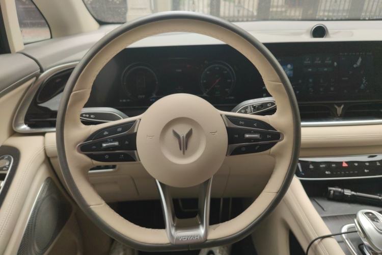 Used VOYAH Dream 2022 Low-Carbon Edition Dream+ Smart Enjoyment Package Steering Wheel
