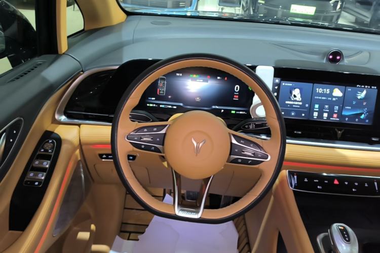 Used VOYAH Dream 2022 Low-Carbon Edition Dream+ Smart Enjoyment Package Steering Wheel