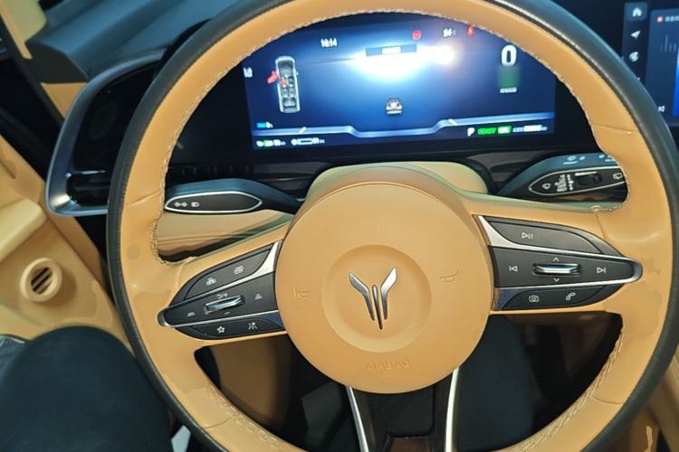 Used VOYAH Dream 2022 Low-Carbon Edition Dream+ Smart Enjoyment Package Steering Wheel