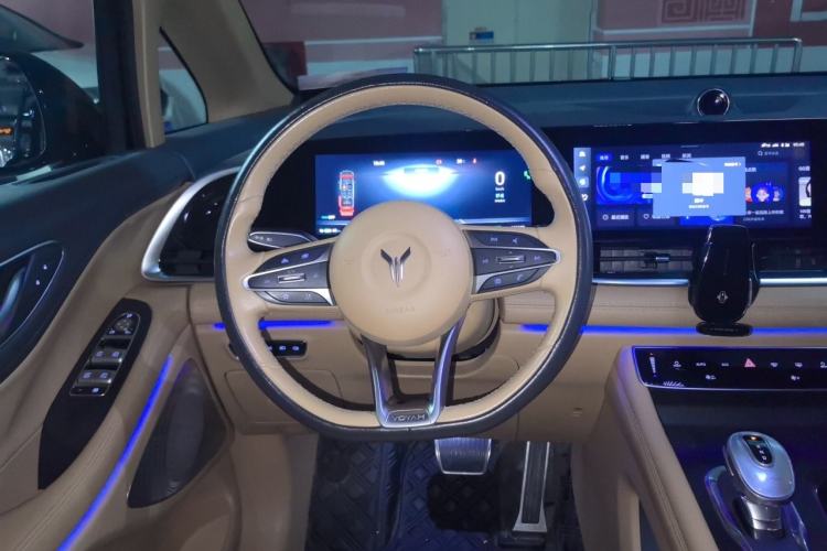 Used VOYAH Dream 2022 Low-Carbon Edition Dream+ Smart Enjoyment Package Steering Wheel